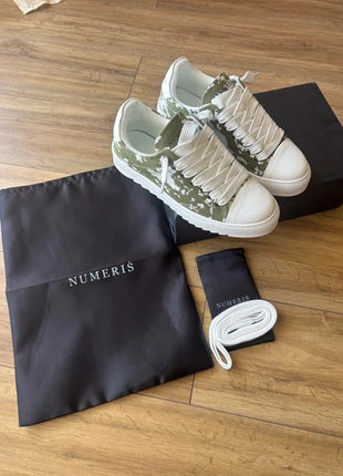 Numeris Distressed Low-Top Sneaker
