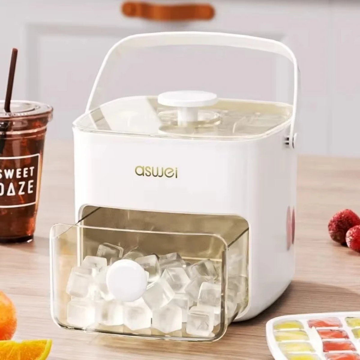 Press-Type Ice Cube Maker & Storage Box