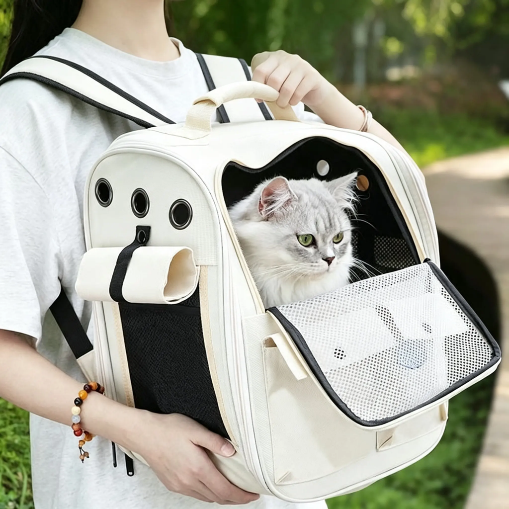 Portable Breathable Pet Carrier Bag with Mesh Ventilation