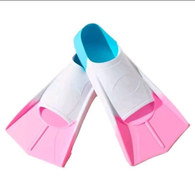Swimming Flippers Silicone Frog Shoes Children and young Adults- Multicolour (Different sizes)