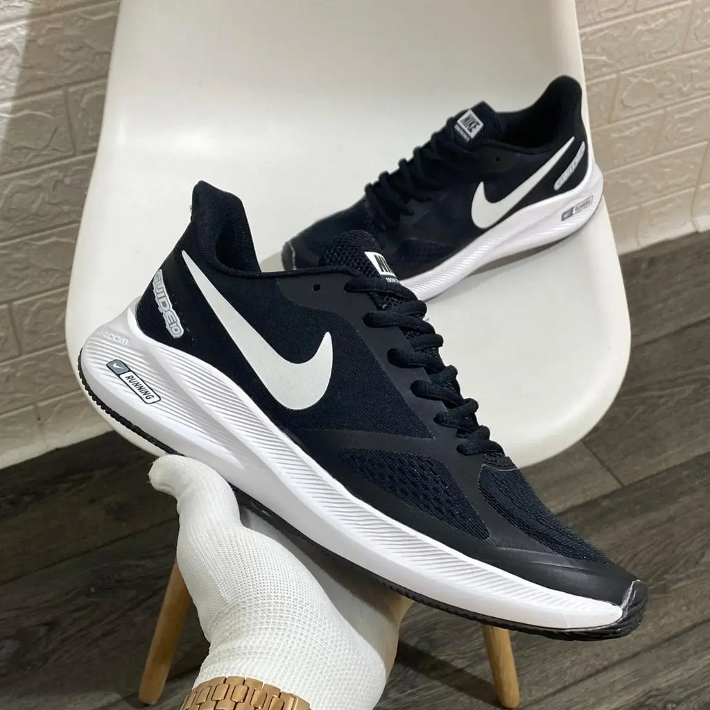Nike Quest 5-Multi colors