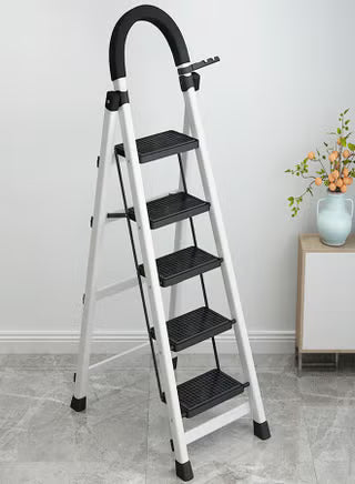 Heavy-Duty Folding Step Ladder (3,4,5 steps)